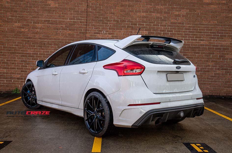 FORD FOCUS  5 STUD  MISANO MATTE BLACK